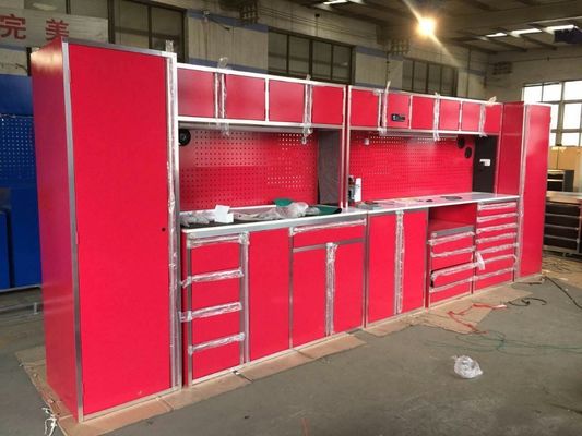 Apparecchiatura modulare per garage con 7 cassetti e ruote in marrone